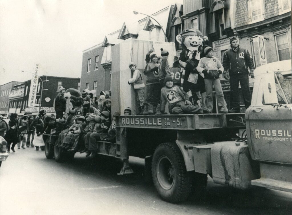 Parade sur camion roussille